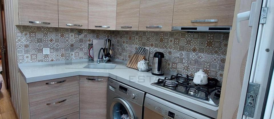 Bulvara-Bayraq meydanina 1 addim mesafede 3 otaqli menzil - 9