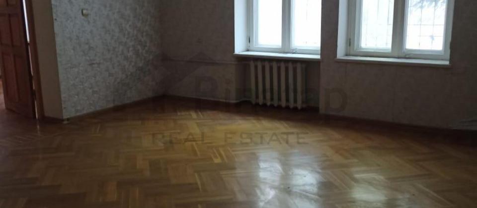 8ci mik 3 mertebeli 12 otaqli villa icareye verilir