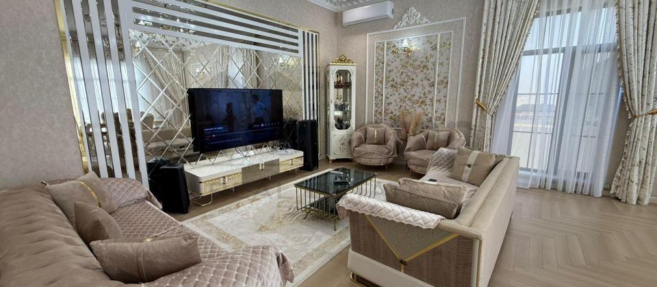 Satılır 4 otaqlı həyət evi 400 m², Novxanı q. - 3