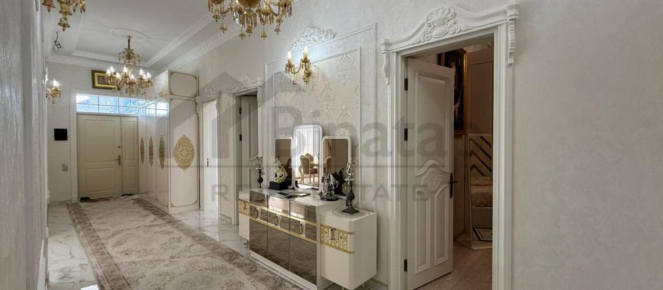 Satılır 4 otaqlı həyət evi 400 m², Novxanı q. - 6