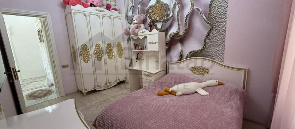 Satılır 4 otaqlı həyət evi 400 m², Novxanı q. - 12