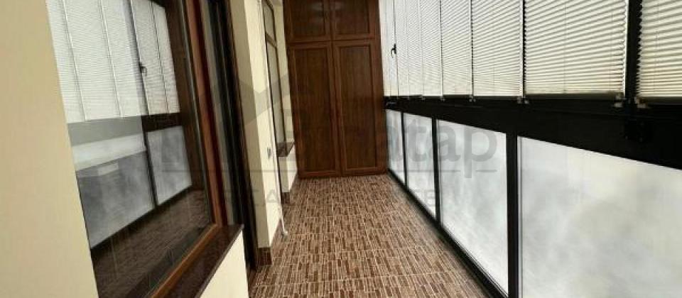 Satilir 3 otaqli menzil/160 kv.m., Heyder Eliyev sarayi, Zabitler ve Qis parkina yaxindir - 13