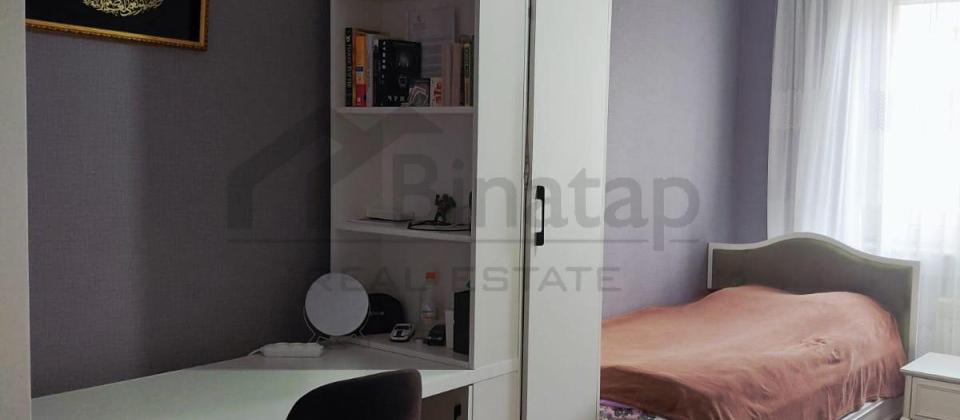 Satılır 4 otaqlı köhnə tikili 100 m², Neftçilər m. - 9
