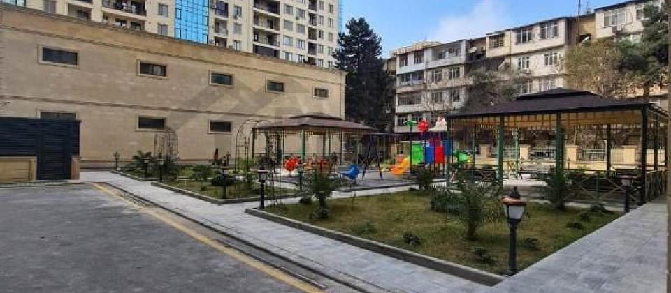 Satilir 6 otaqli menzil/323 kv.m., Nerimanov m/s ve Metropark t/m yaninda yerlesir - 14