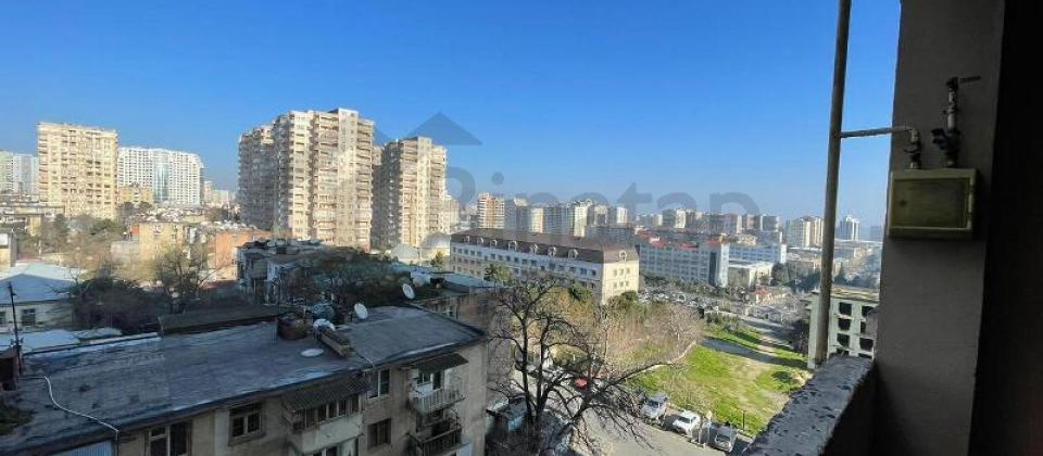 Satilir 2 otaqli menzil/92 kv.m., ATV t/k yani, Elmler Akademiyasi ve BDU ya yaxindir