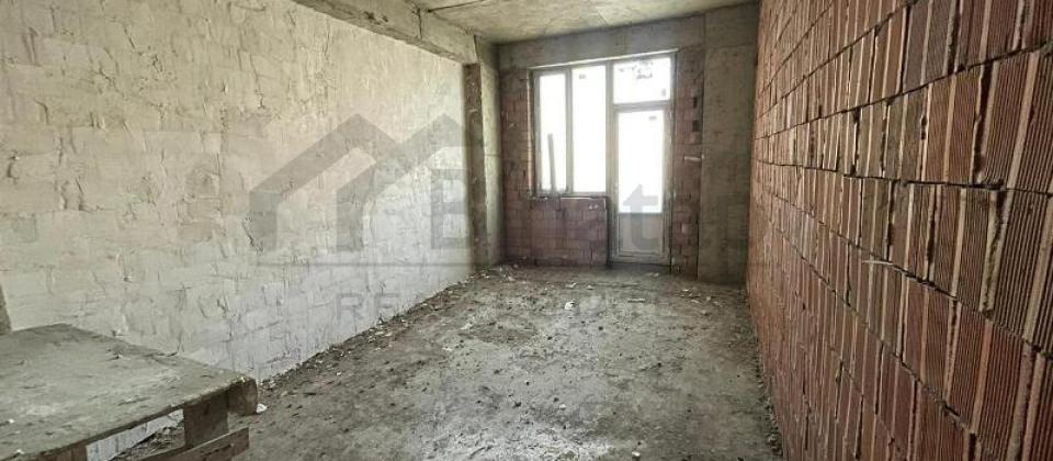 Satilir 2 otaqli menzil/92 kv.m., ATV t/k yani, Elmler Akademiyasi ve BDU ya yaxindir - 9