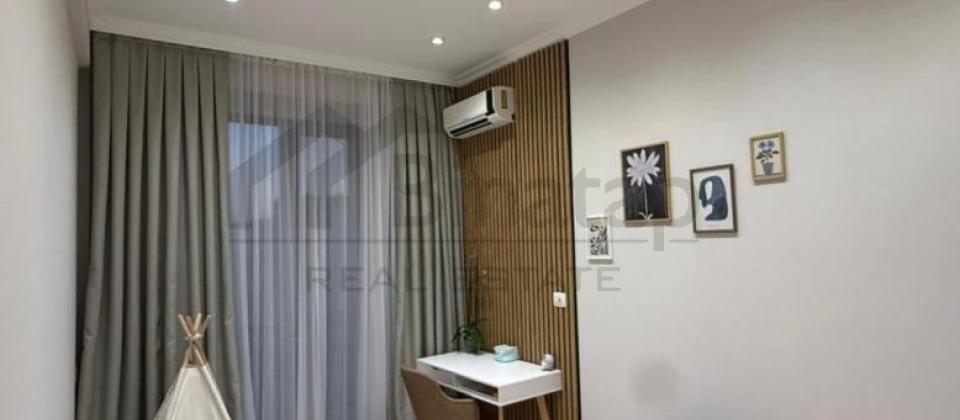 Satilir 3 otaqli menzil/94 kv.m., Heyder Eliyev parkinin yani, Memar Ecemi m/s yaxindir - 8