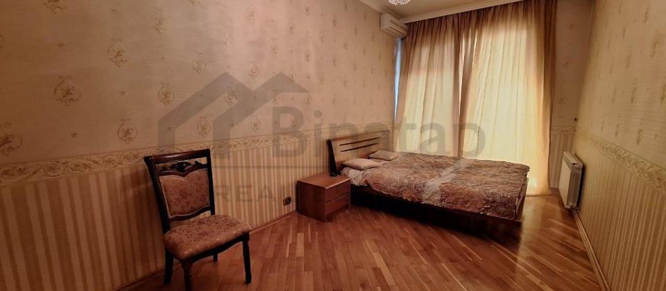 Satılır 4 otaqlı yeni tikili 155 m², Gənclik m. - 4