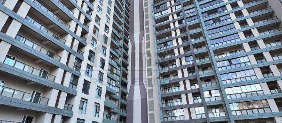 Satilir 3 otaqli menzil/185 kv.m., Şokolad Tower, Elmler Akademiyasi m/s yaxindir