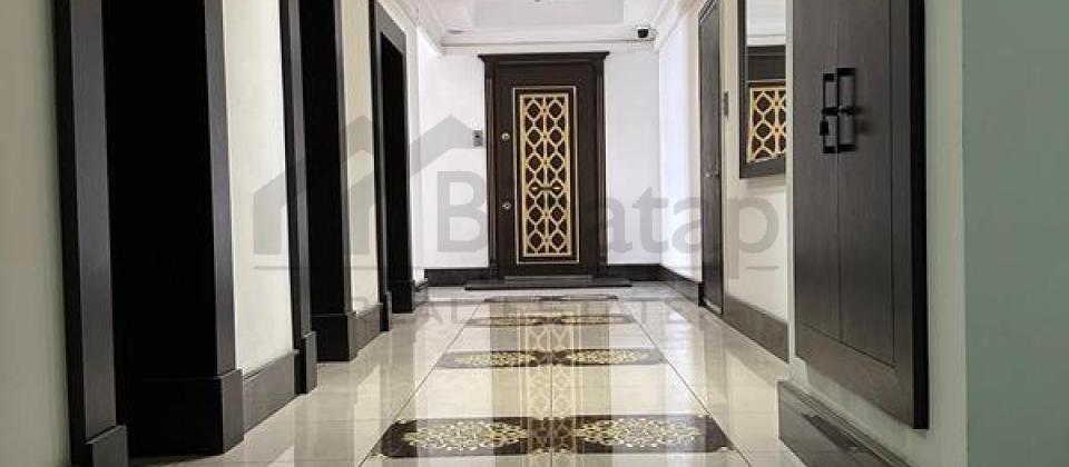 Satilir 6 otaqli menzil/233 kv.m., 28 Mall ve 28 May m/s yaninda yerlesir - 15