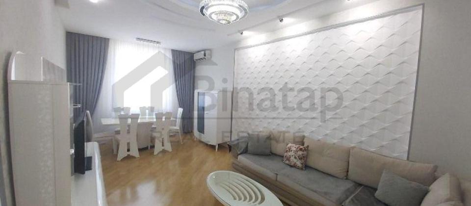 Satilir 3 otaqli menzil/90 kv.m., Caspian Plazanin yani, Nizami m/s yaxindir