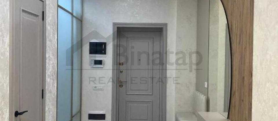 Satilir 4 otaqli menzil/145 kv.m., Yasil Ada usaq bagcasinin yani, 8 Noyabr m/s yaxindir - 13