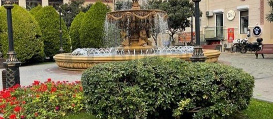 Satılır 2 otaqlı köhnə tikili 65 m², Nizami m. - 2