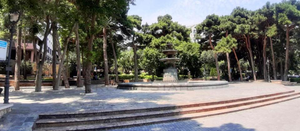 Satılır 2 otaqlı köhnə tikili 65 m², Nizami m. - 12