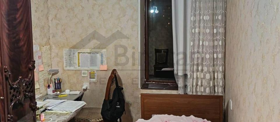 Satılır 3 otaqlı köhnə tikili 75 m², Memar Əcəmi m. - 3