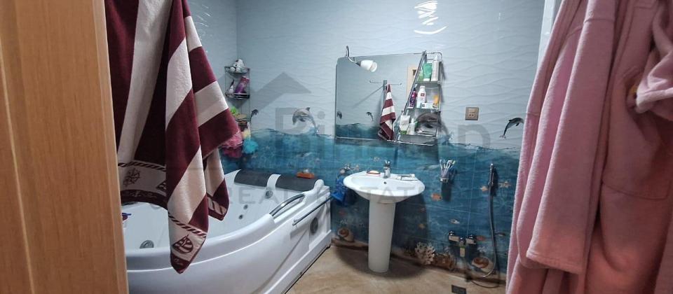 Satılır 3 otaqlı yeni tikili 140 m², 28 May m. - 12