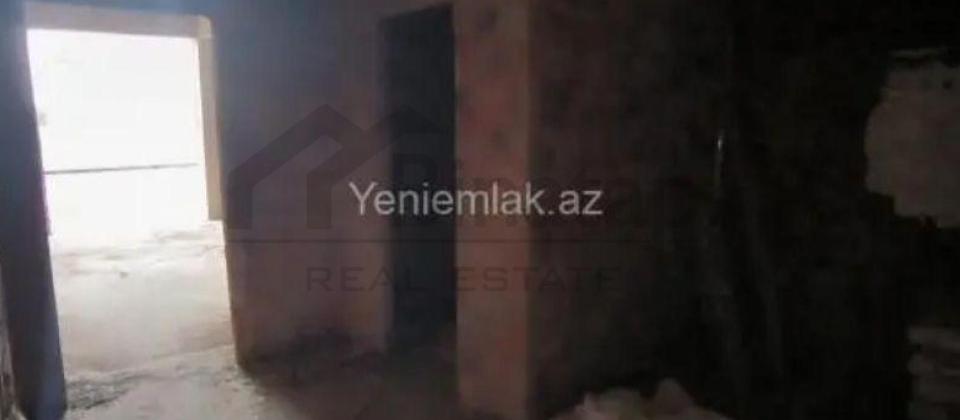 Masazır qəsəbəsi Əliağa vahid küçəsində təmirsiz bina evi satılır - 2