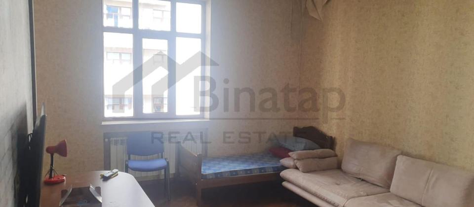 Satılır 1 otaqlı köhnə tikili 40 m², Elmlər Akademiyası m. - 2