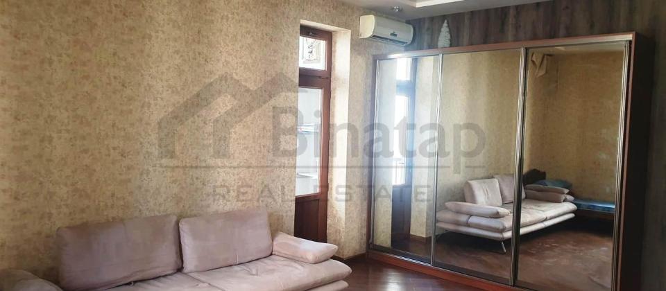 Satılır 1 otaqlı köhnə tikili 40 m², Elmlər Akademiyası m. - 5
