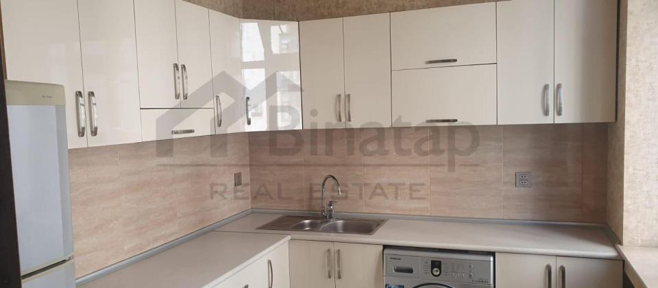 Satılır 1 otaqlı köhnə tikili 40 m², Elmlər Akademiyası m. - 7