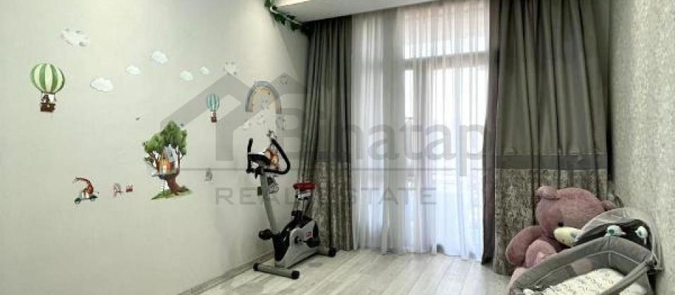 Satilir 3 otaqli menzil/101 kv.m., Hesen Eliyev (İnqlab), Tibb Universitetine yaxindir - 6