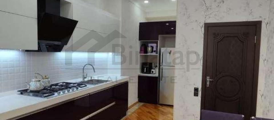 Satilir 3 otaqli menzil/135 kv.m., Yeni Yasamal, Albali usaq bagcasinin yaninda yerlesir - 12