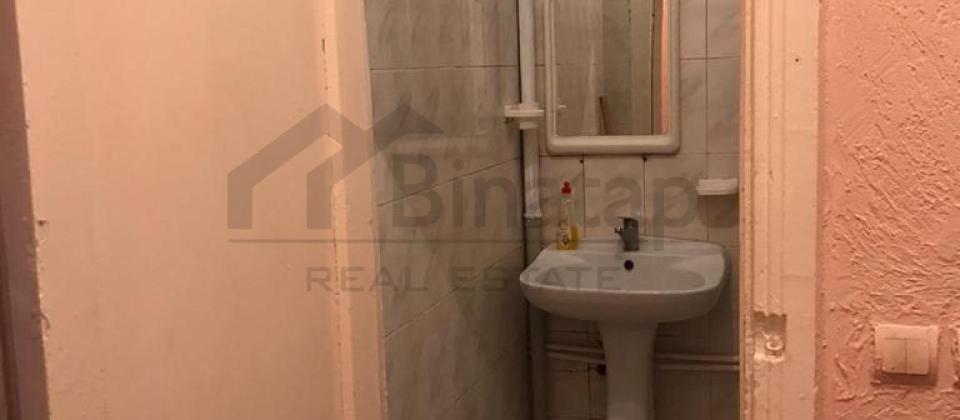 Kirayə verilir 1 otaqlı kohnə tikili, Elmler m - 12