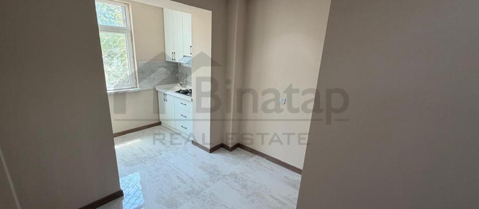 Satılır 2 otaqlı köhnə tikili 40 m², Azadlıq pr. - 3