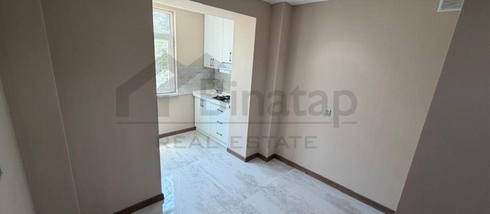 Satılır 2 otaqlı köhnə tikili 40 m², Azadlıq pr. - 7