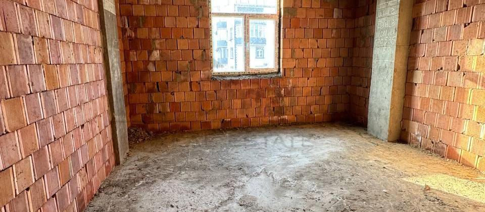 Qurtuluş 93 yaşayış kompleksində təmirsiz bina evi satılır. - 5