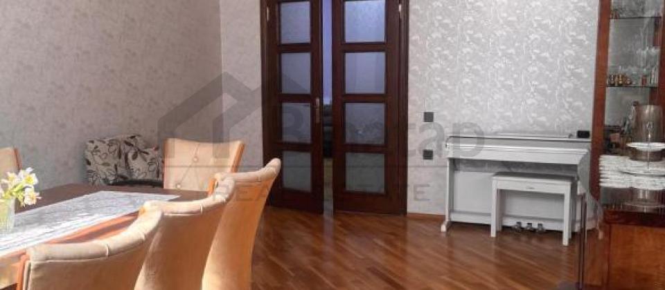 Satilir 3 otaqli menzil/135 kv.m., Musabeyov parkinin yani, Elmler Akademiyasi m/s yaxindir - 3