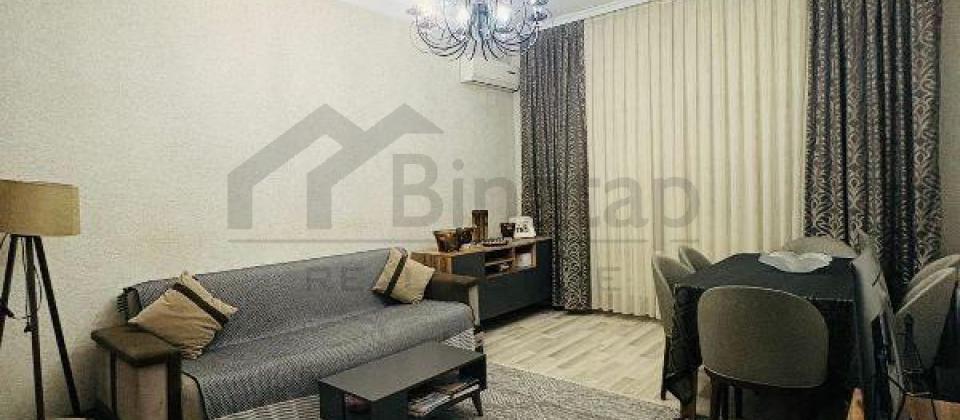 Satilir 3 otaqli menzil/90 kv.m., Qara Qarayev m/s yaninda yerlesir