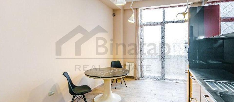 Satilir 3 otaqli menzil/153 kv.m., Semed Vurgun kucesi, Zabitler parkinin yaninda yerlesir - 8