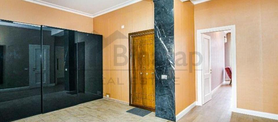 Satilir 3 otaqli menzil/153 kv.m., Semed Vurgun kucesi, Zabitler parkinin yaninda yerlesir - 12