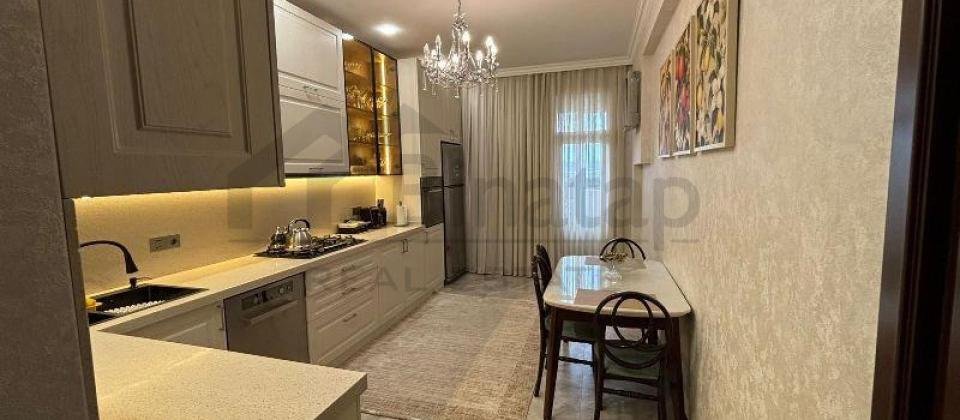 Satilir 4 otaqli menzil/165 kv.m., Nerimanov m/s 3-4 deqiqelik mesafededir - 8