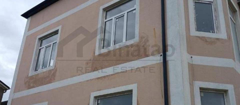 Satilir bag evi/357 kv.m., 6 sot, Merdekan qesebesi - 2