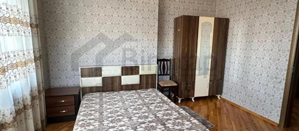Satilir 3 otaqli menzil/120 kv.m., 20 Yanvar m/s ve Bravo marketin yaninda yerlesir - 4