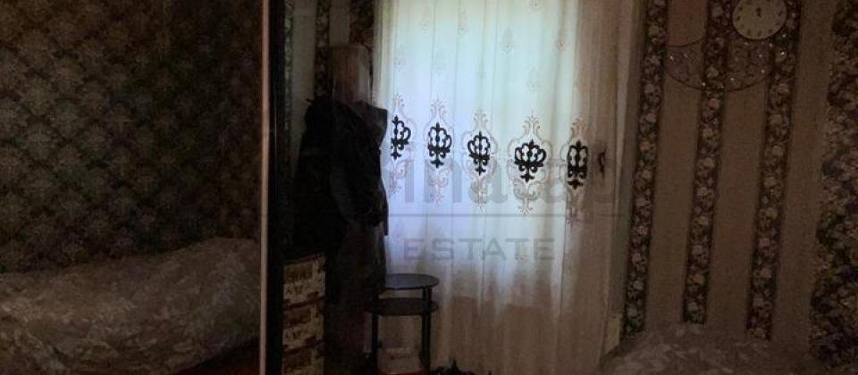 TƏCİLİ BAYILDA HƏYƏT EVİ SATILIR - 4