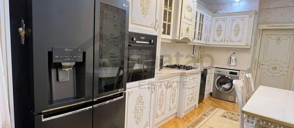 Yeni Yasamal Main kompleksi əşyalı mənzil satılır - 11