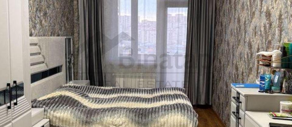Satilir 3 otaqli menzil/136 kv.m., A.M.Serifzade kucesi, İnsaatcilar m/s yaninda yerlesir - 4