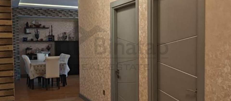 Satilir 3 otaqli menzil/145 kv.m., Grand Hayat Residence, Tbilisi prospekti - 12