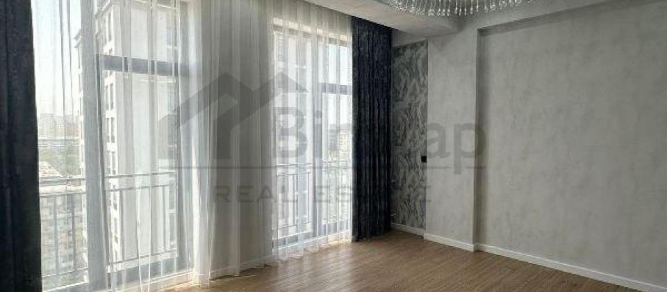 Satilir 2 otaqli menzil/66 kv.m., Tennis Akademiyasinin yani, Azadliq Prospekti m/s yaxindir