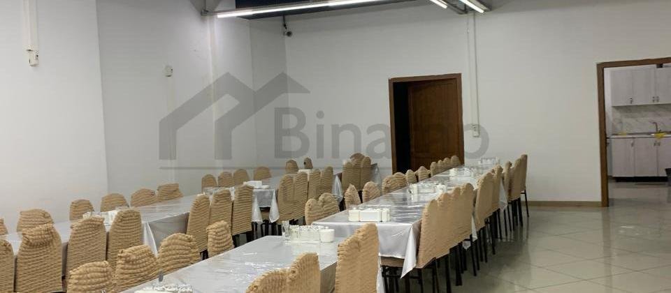 Tecili merasim evi satilir