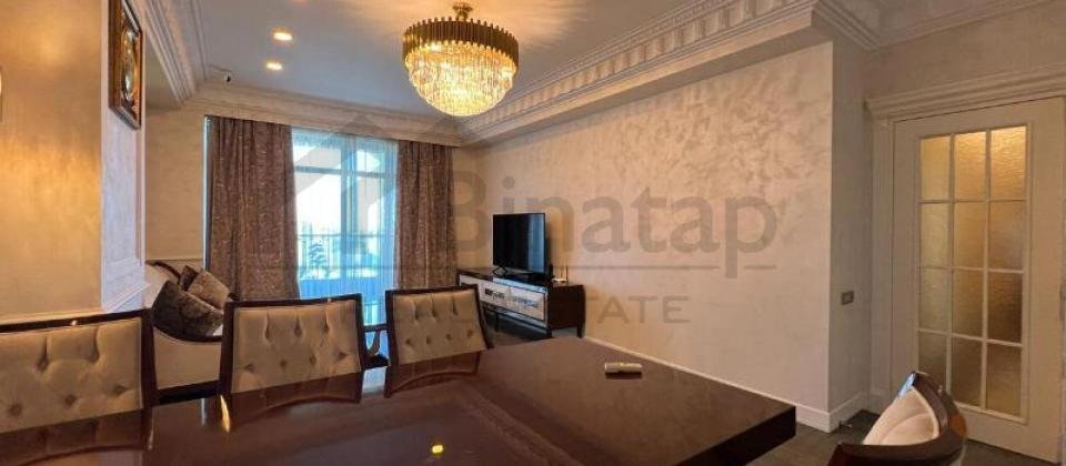 Satilir 4 otaqli menzil/209 kv.m., Grand Hayat Residence, Tbilisi prospekti
