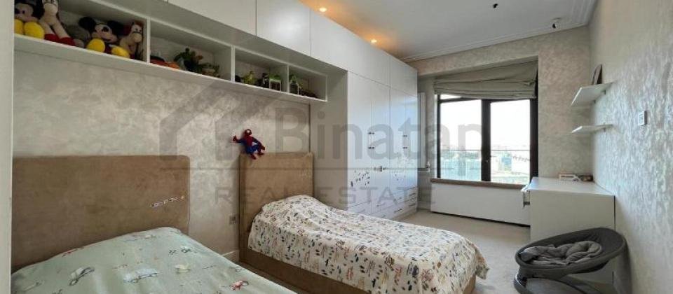 Satilir 4 otaqli menzil/209 kv.m., Grand Hayat Residence, Tbilisi prospekti - 11