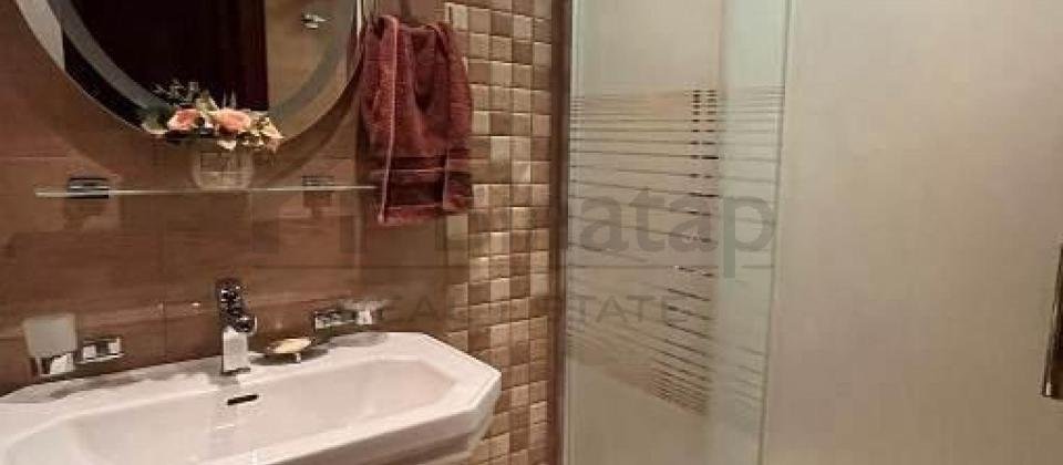 Satilir 5 otaqli menzil/215 kv.m., Semed Vurgun kucesi, Zabitler parkinin yaninda yerlesir - 15