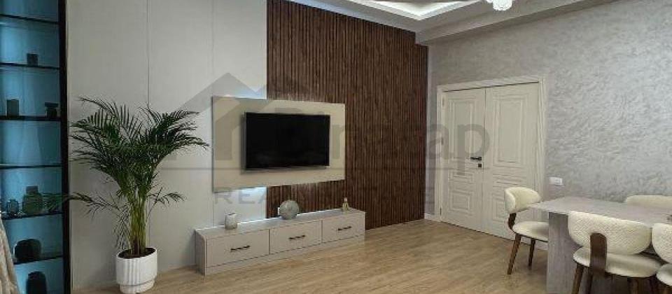 Satilir 2 otaqli menzil/100 kv.m., İzmir park, Caspian Plaza ve Nizami m/s yaxindir - 3