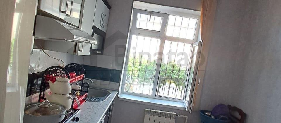 Xırdalanda  5  nomreli  məktebin  yaxinliqinda - 14