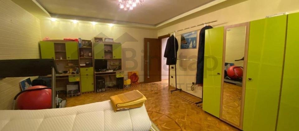 Satılır 3 otaqlı köhnə tikili 110 m², Elmlər Akademiyası m. - 6