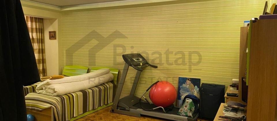 Satılır 3 otaqlı köhnə tikili 110 m², Elmlər Akademiyası m. - 8